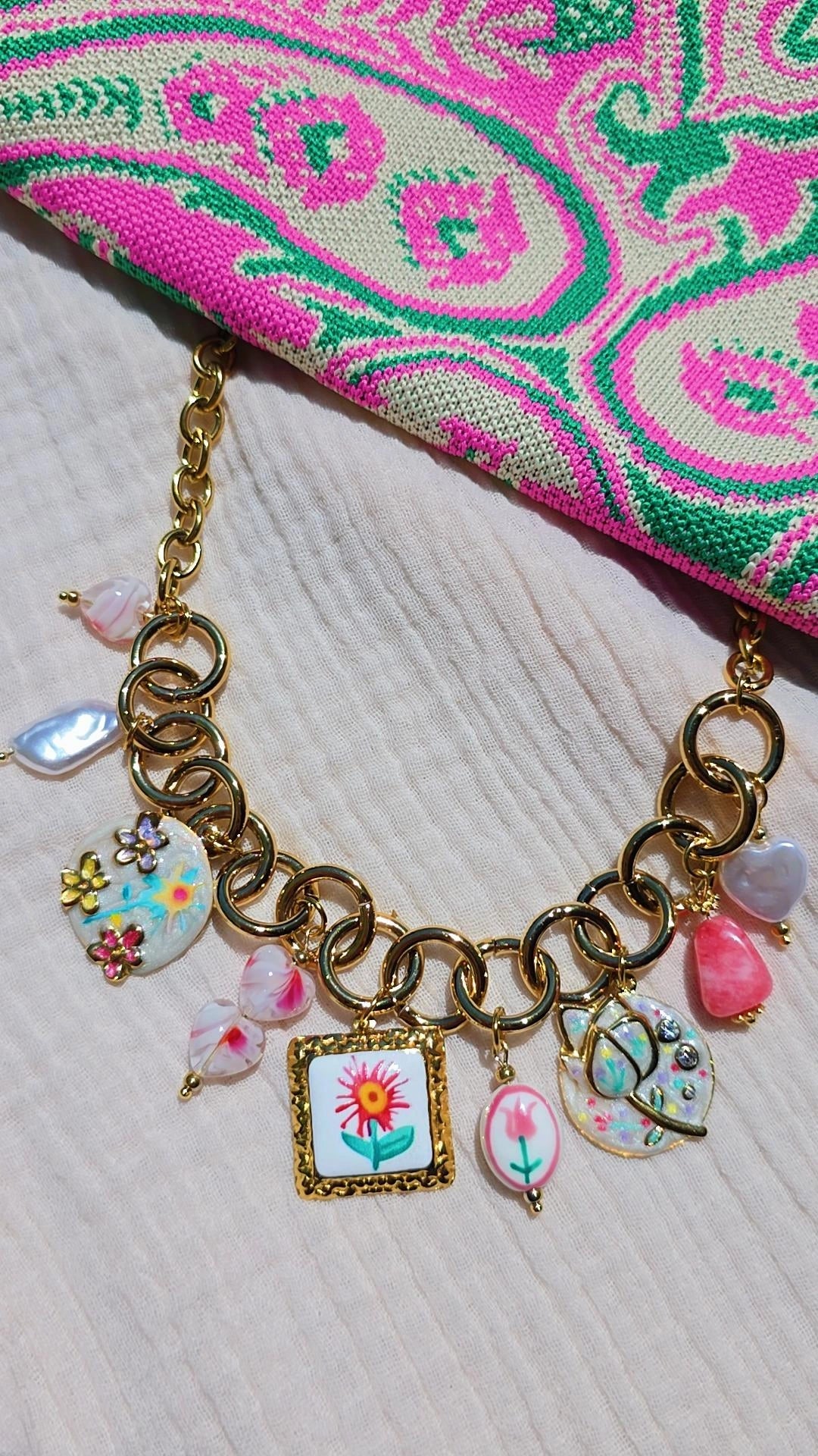 Collier CELENE